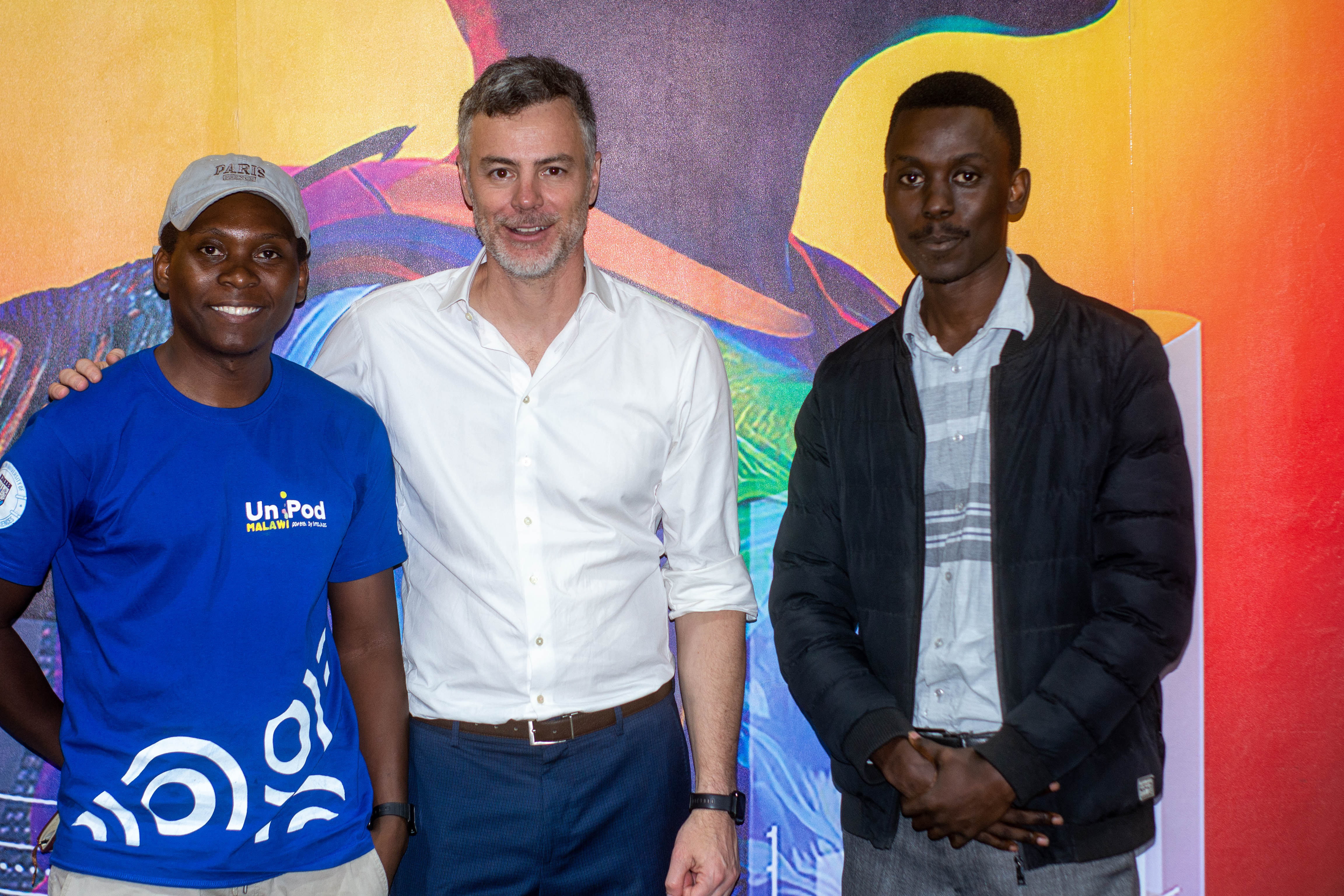 Meet with Investor: Lucas Robinson (Renew Capital) - photo 40